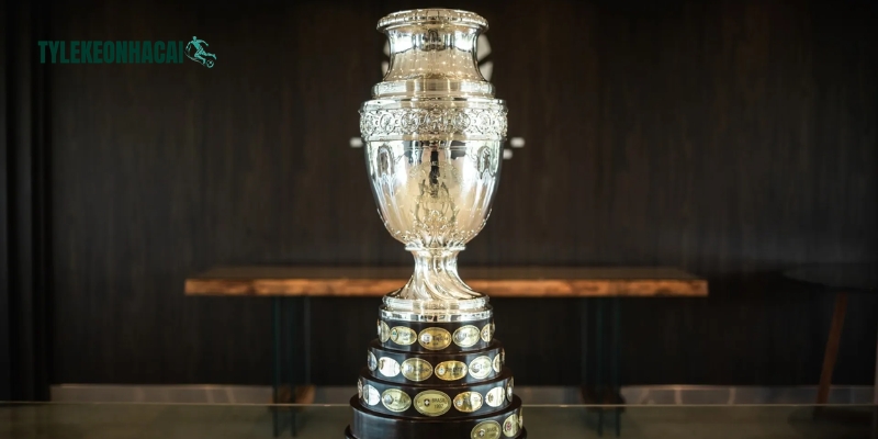 Copa America luôn mà một trong những giải đấu “máu lửa” nhất hành tinh Copa America luôn mà một trong những giải đấu “máu lửa” nhất hành tinh
