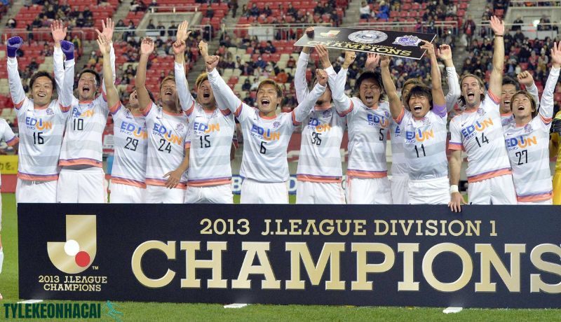 J.League - Cuộc "cách bóng đá" của Nhật Bản